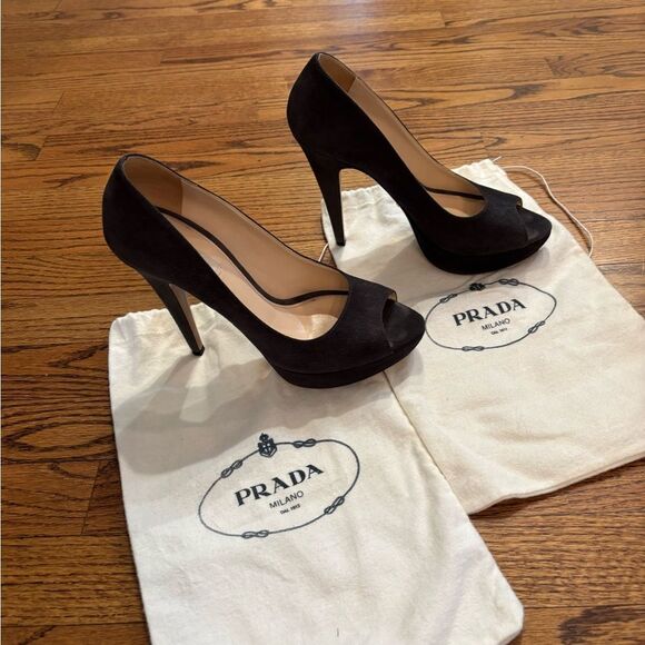 Prada Camoscio Chic Peep Toe Suede Pumps size 39 - Picture 7 of 8